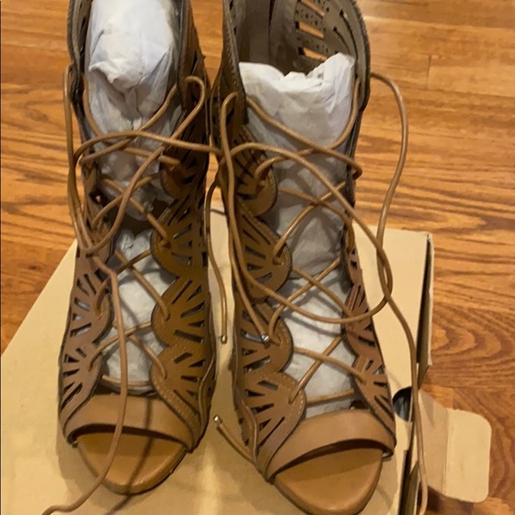 Zara Leather Strappy Heel - Picture 2 of 6